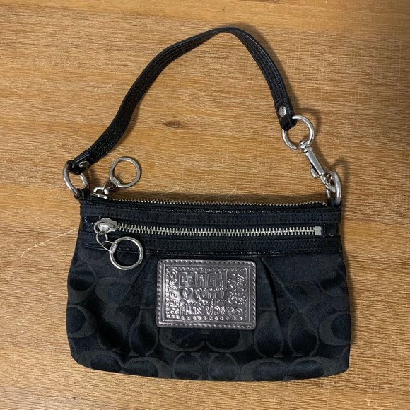 Coach Poppy Signature Large Wristlet - Picture 1 of 5